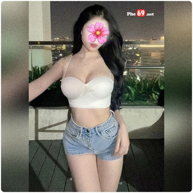 Clip sex việt check hàng em phò Linh Chi body siêu phẩm vú to da trắng mịn địt trần (Full Clip + Pic) 15 Clip sex việt check hàng em phò Linh Chi body siêu phẩm vú to da trắng mịn địt trần (Full Clip + Pic) - Hình 01