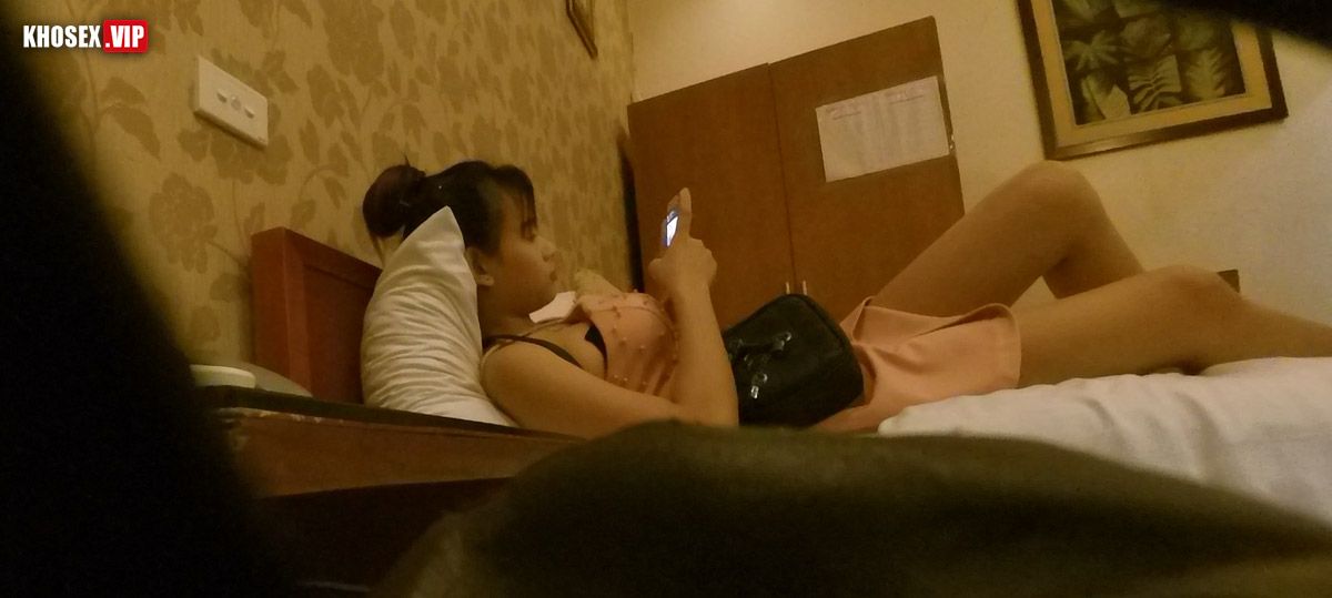 Clip sex check hàng em Tiểu Long Nữ ngây thơ dễ thương - Hình 06