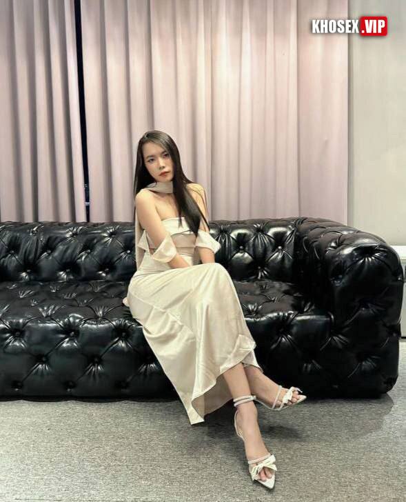 Clip sex Người mẫu Huỳnh Dương Nhã My bú cu địt nhau cực dâm (Full Clip + Pic) - Hình 02