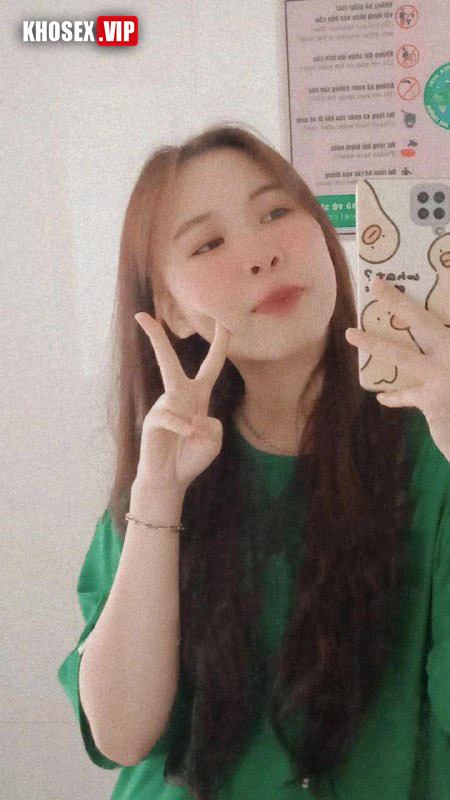 Full Clip Em gái cực xinh lộ clip sex địt nhau với bạn trai – P3 5 Full Clip Em gái cực xinh lộ clip sex địt nhau với bạn trai – P3 - Hình 02