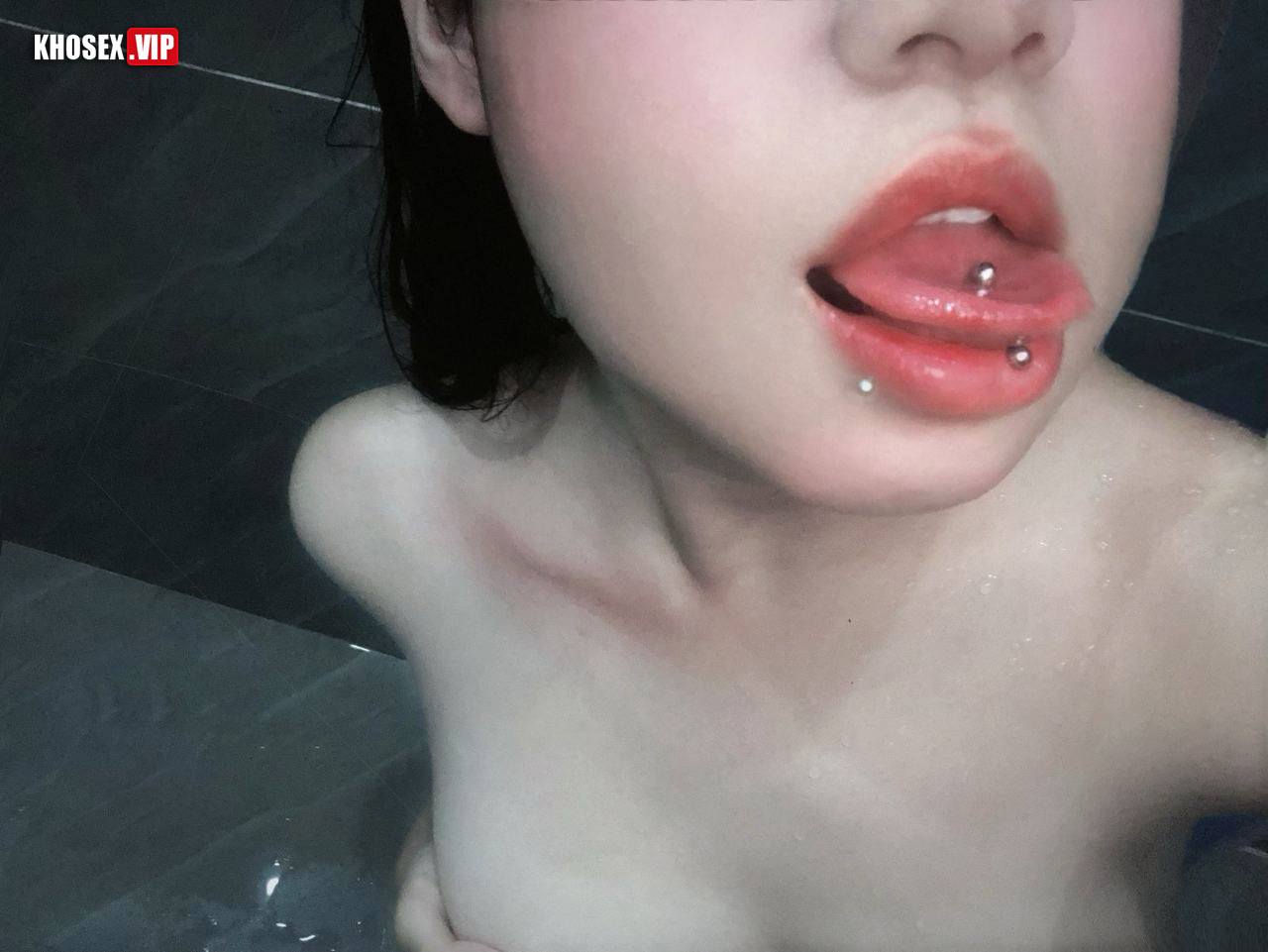 Siêu phẩm Nguyễn Thị Thảo gái xinh khẩu dâm nứng nổ cặc - Hình 02