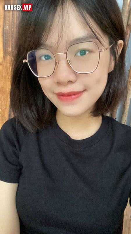 Vợ trẻ đam mê bạo dâm BDSM thích nhét buồi tận họng địt cả 2 lỗ (Full Clip + Pic) - P1 - Hình 01