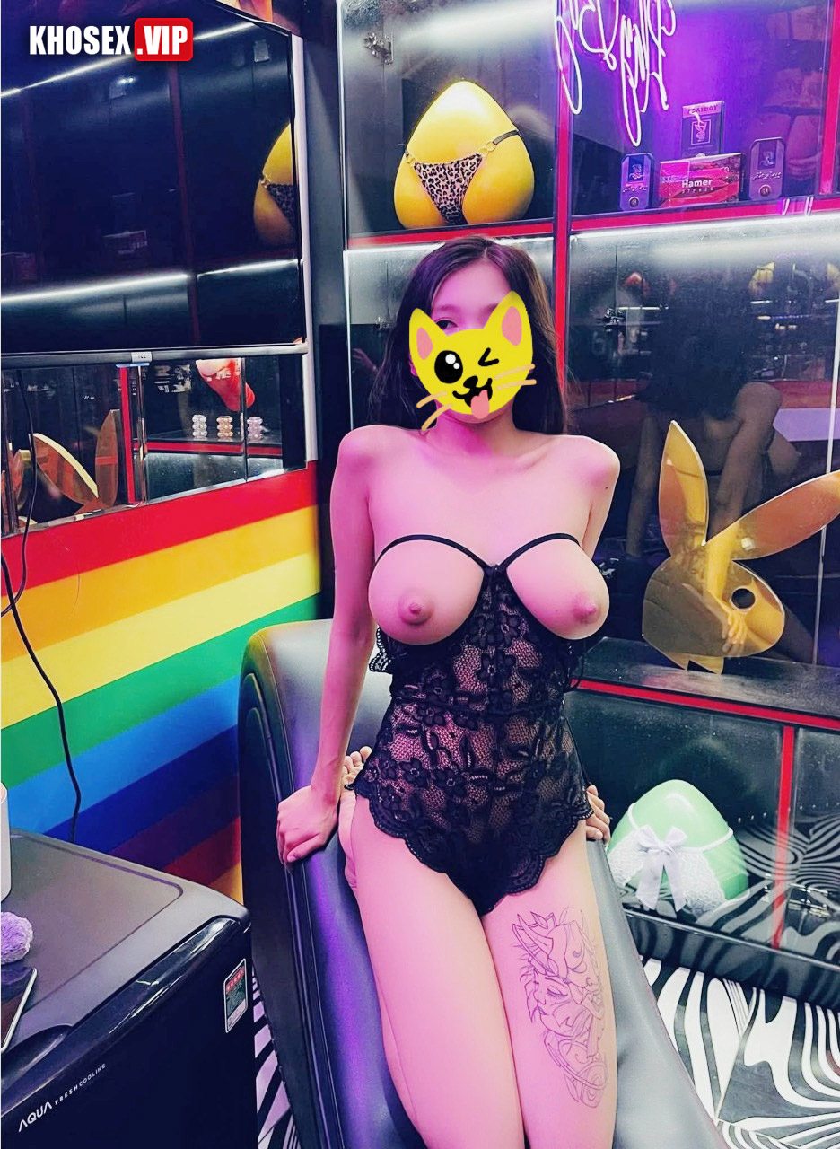 Check hàng bé Như loli SGM Cần Thơ cặp vú quá phê với skill xịt sữa - Hình 01