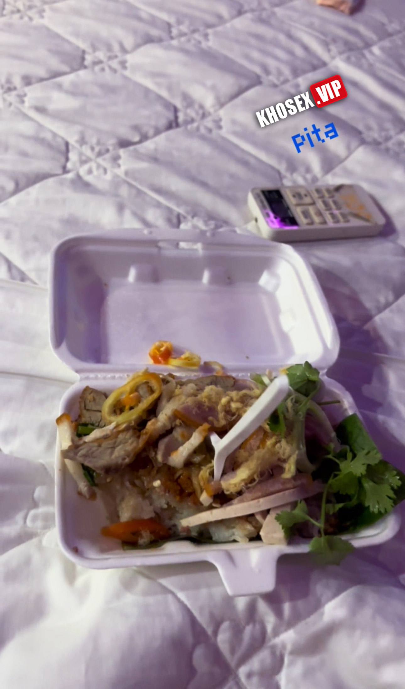 Checker Pita pé iu hẹn đấu vài set bida thắng anh được bú lỗ nhị em thoả thích - Hình 02