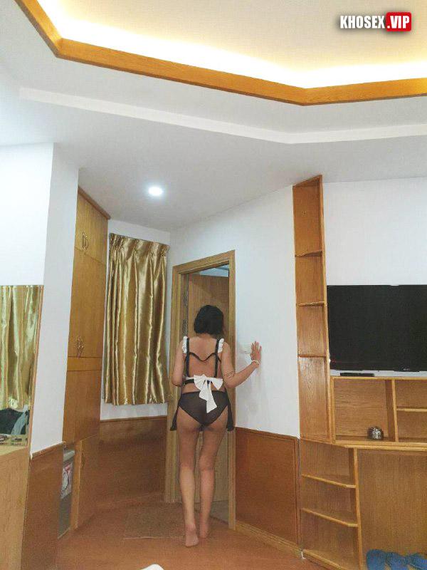 Chị Ngọc ơi em muốn đụ chồng chị bắn tinh ngập lồn - Hình 02