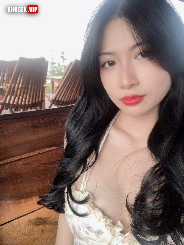 Em gái xinh rên rỉ vì anh địt quá nứng - Hình 02