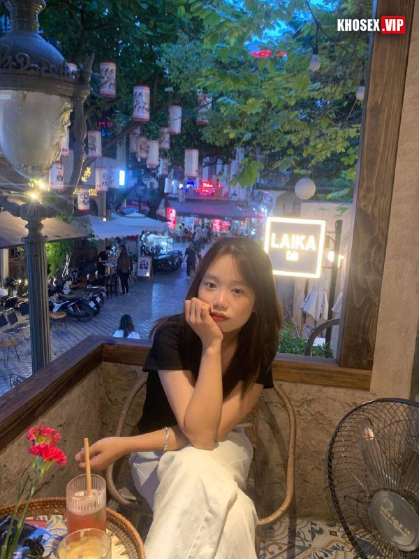 Lộ clip sex gái xinh bị bạn trai đóng cọc liên tiếp vào lồn - Hình 03