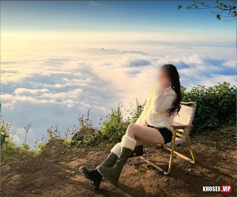 Clip sex vkcklananh9496 doggy trong thang máy - Hình 13