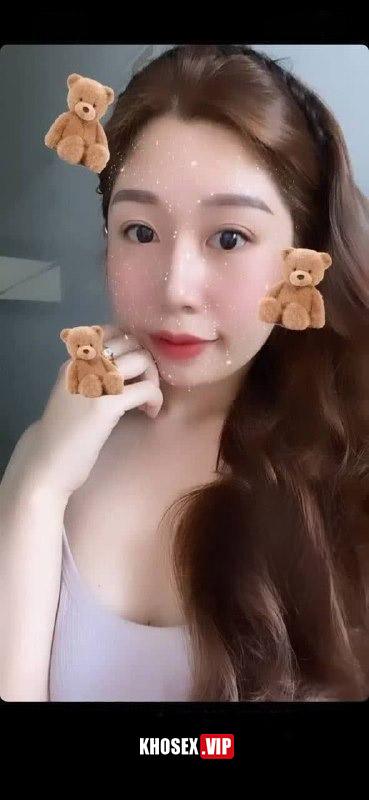 Diệu Linh SGBB sáng ăn chơi đêm về cho daddy địt - Hình 01