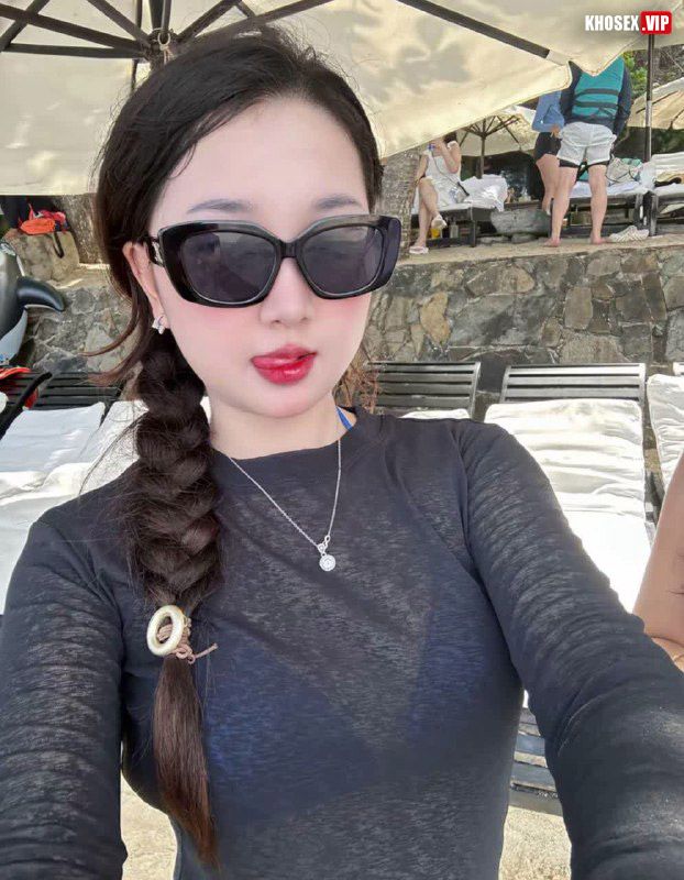 Thanh niên địt nhau với em học sinh cấp 3 mặc áo dài - Hình 05