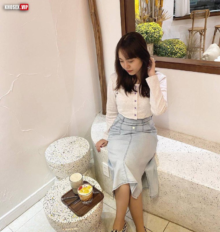 Bé sinh viên vú to cưỡi ngựa rên cực nứng (Full Clip + Pic) 14 Bé sinh viên vú to cưỡi ngựa rên cực nứng (Full Clip + Pic) - Hình 05