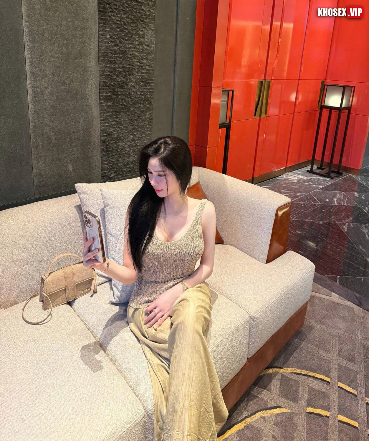 Clip sex ông chú 50 tuổi địt tới tấp em Ngọc Quỳnh Phú Thọ làm em rên la - Hình 05