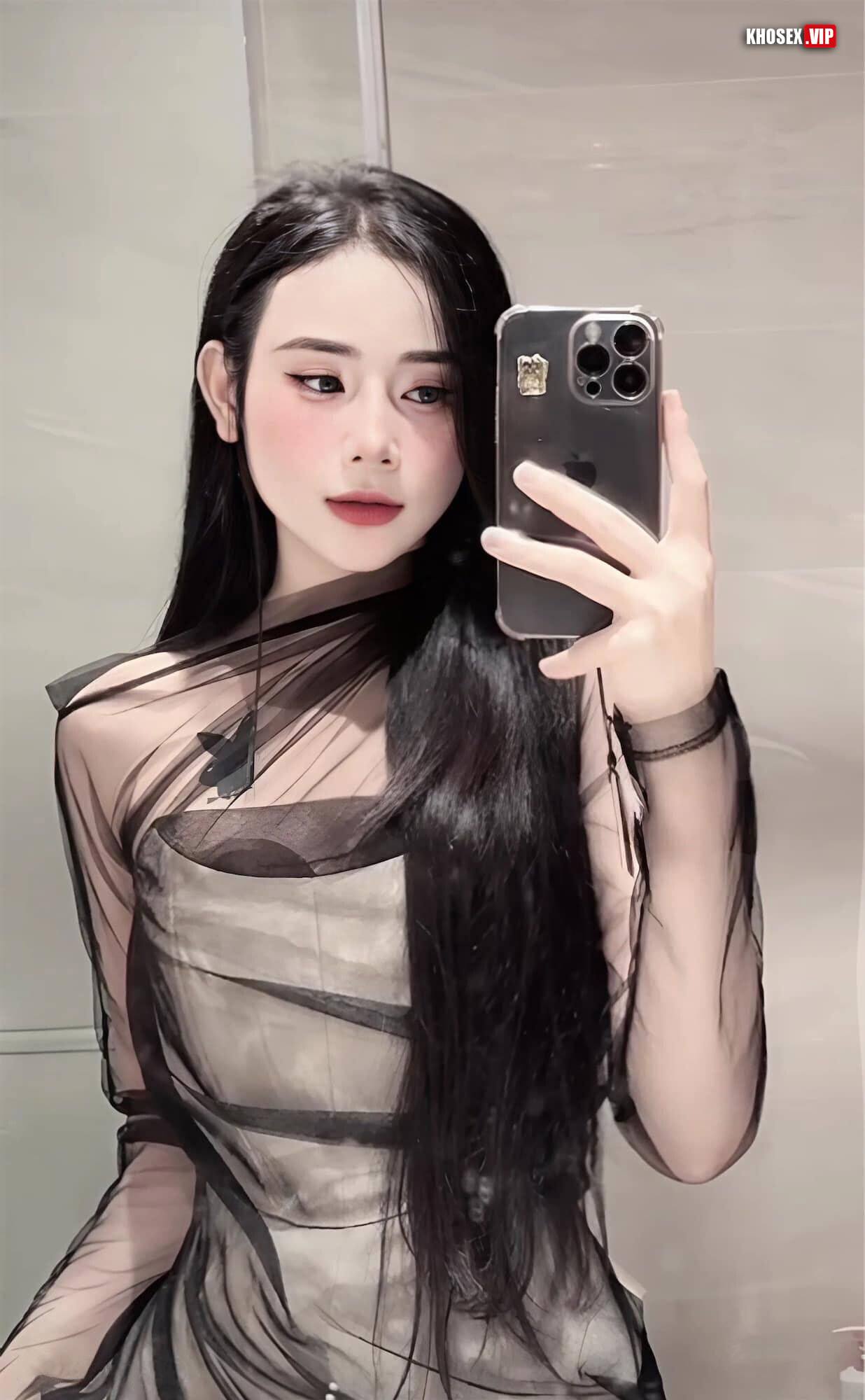 Lộ clip sex địt em Tiểu Long Nữ (Clip + Pic) - Hình 07