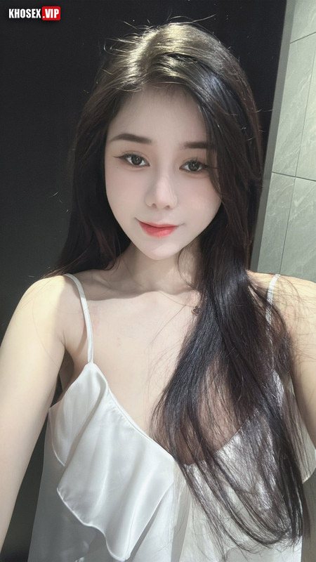 Lộ clip sex địt em Tiểu Long Nữ (Clip + Pic) - Hình 27