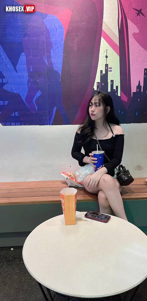 Chịch em người yêu hotgirl nhân viên điện máy xanh dâm đãng - Hình 13