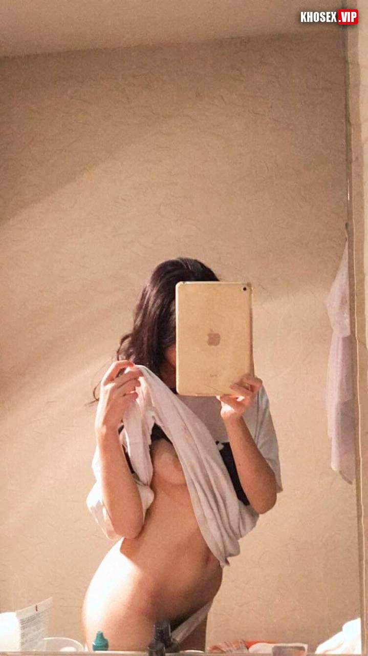 Lộ clip sex tiktoker chan chan em muốn anh bắn vô lồn em - Hình 09