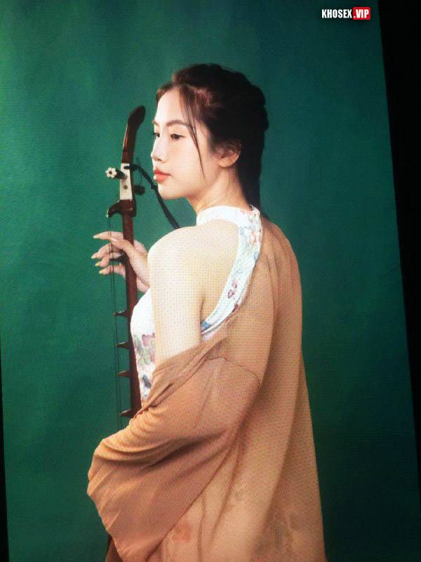 Chồng xăm trổ địt vợ mình dây rên rỉ cực nứng (Full Clip + Pic) - Hình 05