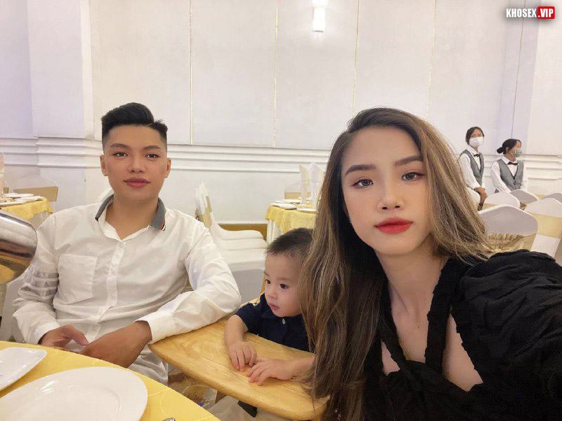 Chồng xăm trổ địt vợ mình dây rên rỉ cực nứng (Full Clip + Pic) - Hình 19