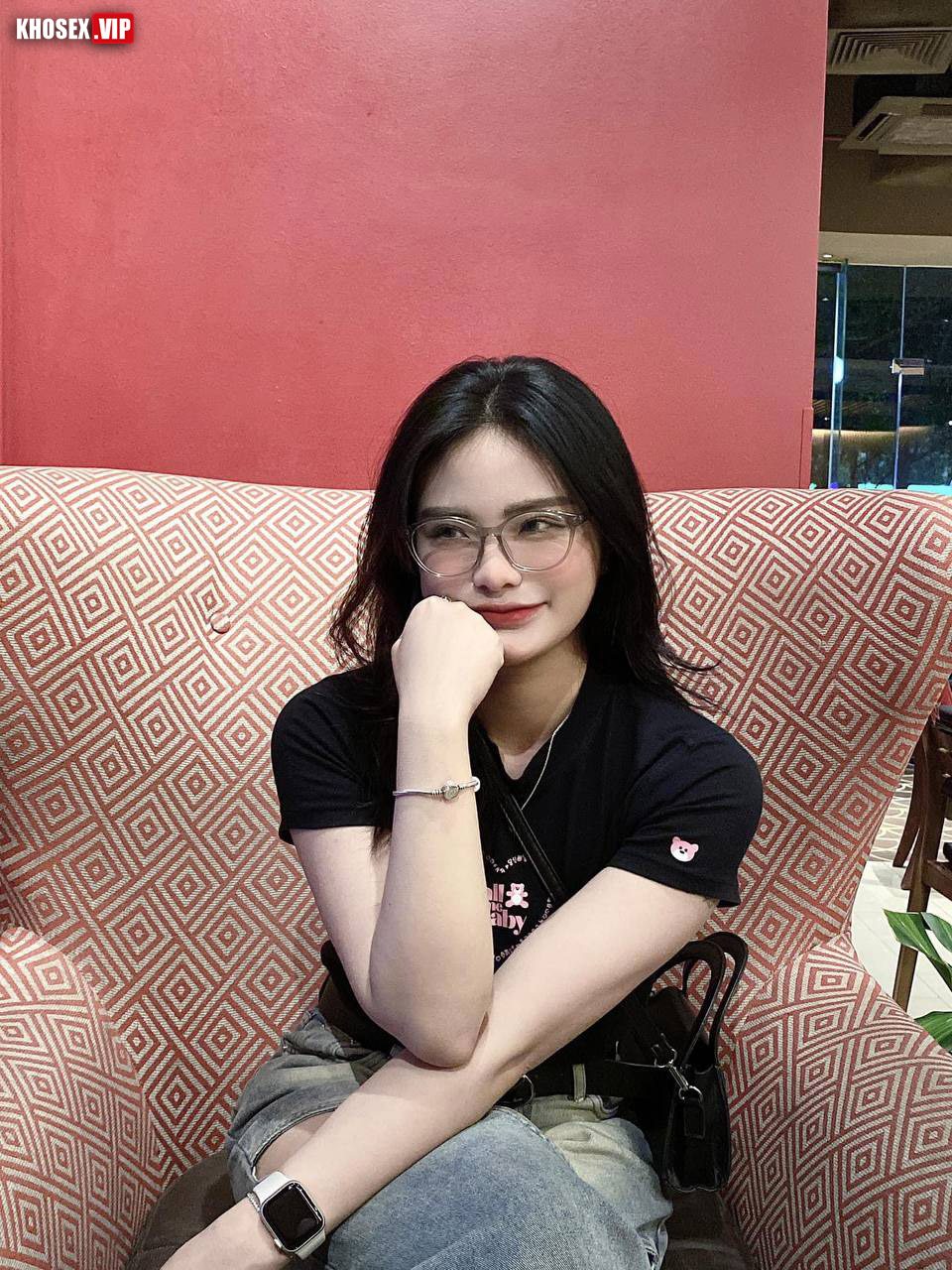 Đụ úp thìa em gái xinh ra nước lênh láng vì sướng - Hình 07