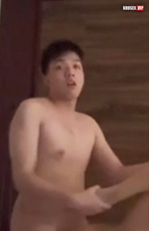 Hà Quỳnh Trang cô bé quàng khăn có cặp vú siêu phẩm lộ clip sex với bạn trai (Full Clip + Pic) - Hình 18