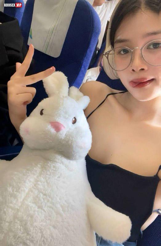 Lộ clip sex em Lê Thảo Phú Thọ bị bạn trai chim to đụ căng cả bướm - Phần 2 - Hình 04