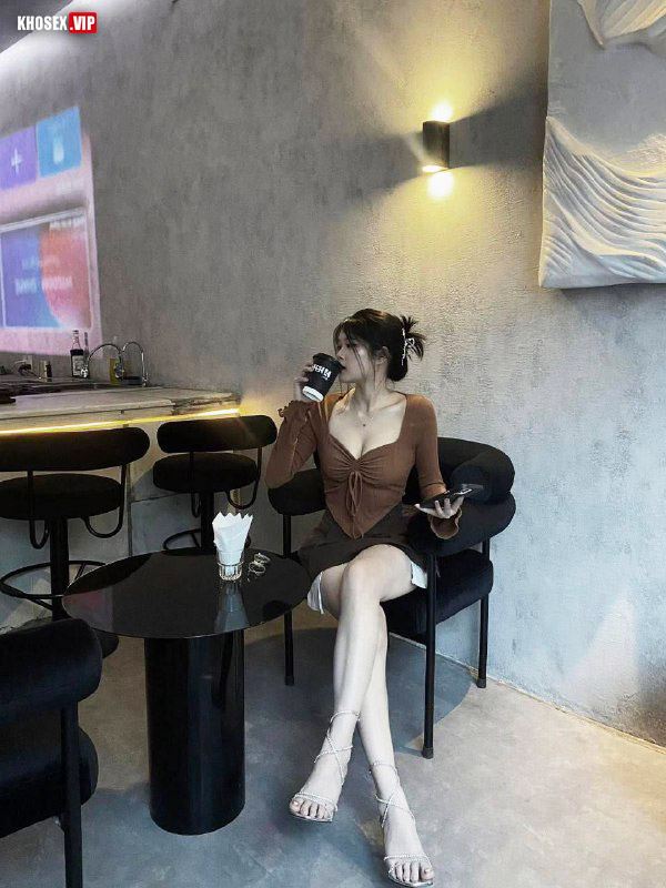 Lộ clip sex em Lê Thảo Phú Thọ bị bạn trai chim to đụ căng cả bướm - Phần 2 - Hình 06