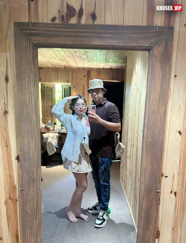 Em người yêu mông to cưỡi ngựa rên rỉ dâm đãng phê cả buồi (Full Clip + Pic) - Hình 01