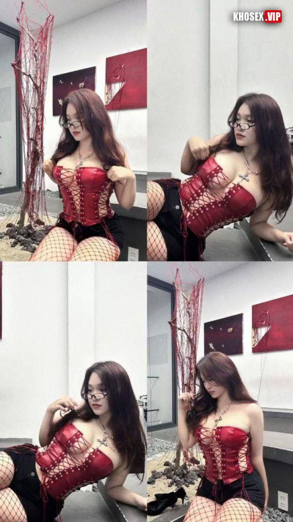 Em Quỳnh Anh vú to lồn múp cưỡi ngựa thiệt kích thích - Hình 01