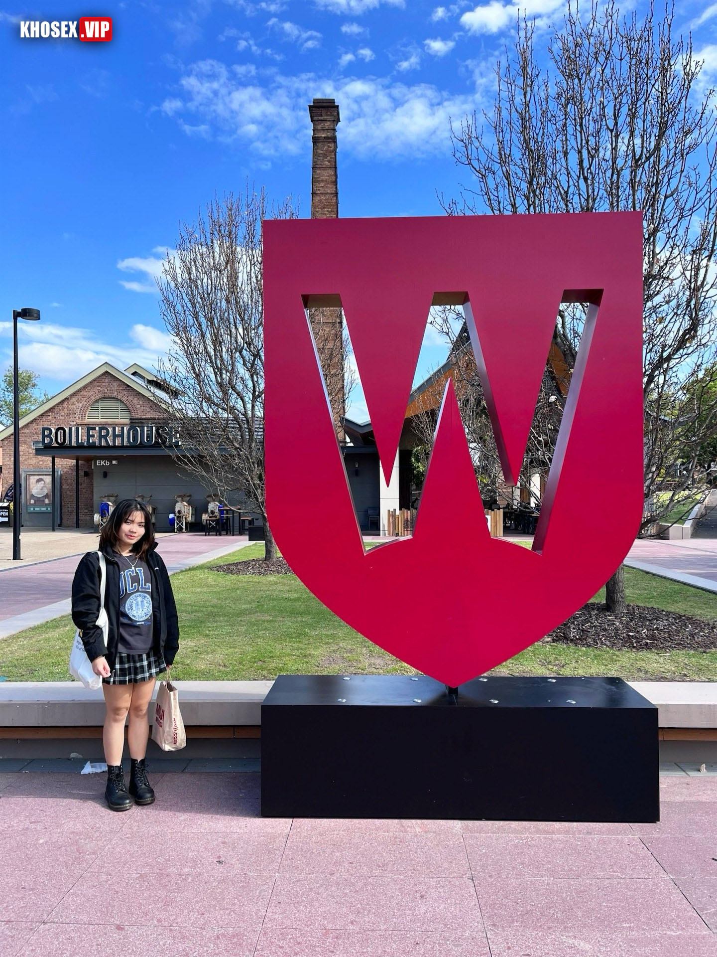 Katie Pham du học sinh dâm đãng chuyên chịch dạo cùng các sinh viên người Úc (Full Clip + Pic) - Hình 11