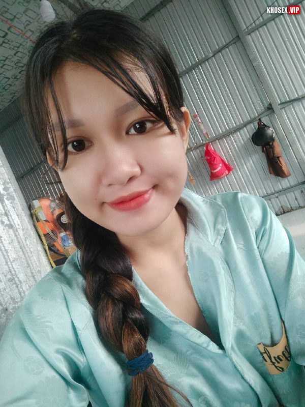 Vợ đang ngủ say chồng vạch quần ra địt cho đỡ nứng - Phần 2 (Full Pic + Clip) - Hình 08