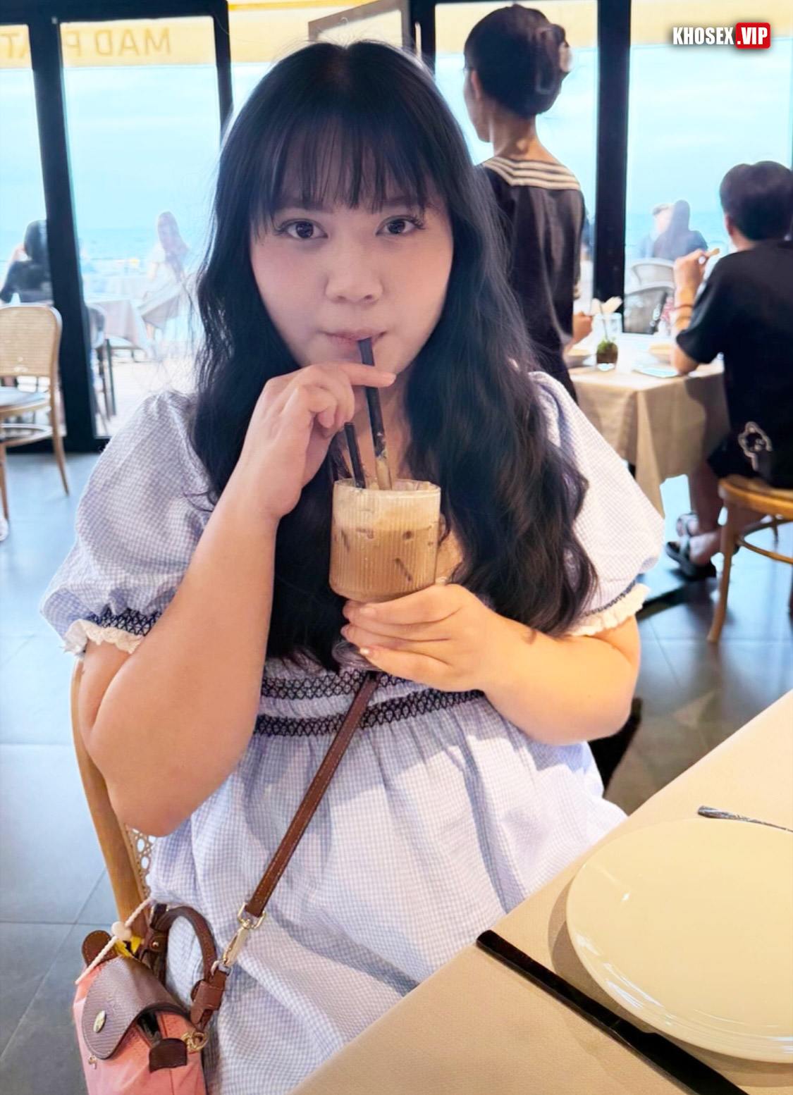 Bé 2k1 lồn múp dâm đãng bdsm rên thổi kèn lút cán - Hình 05