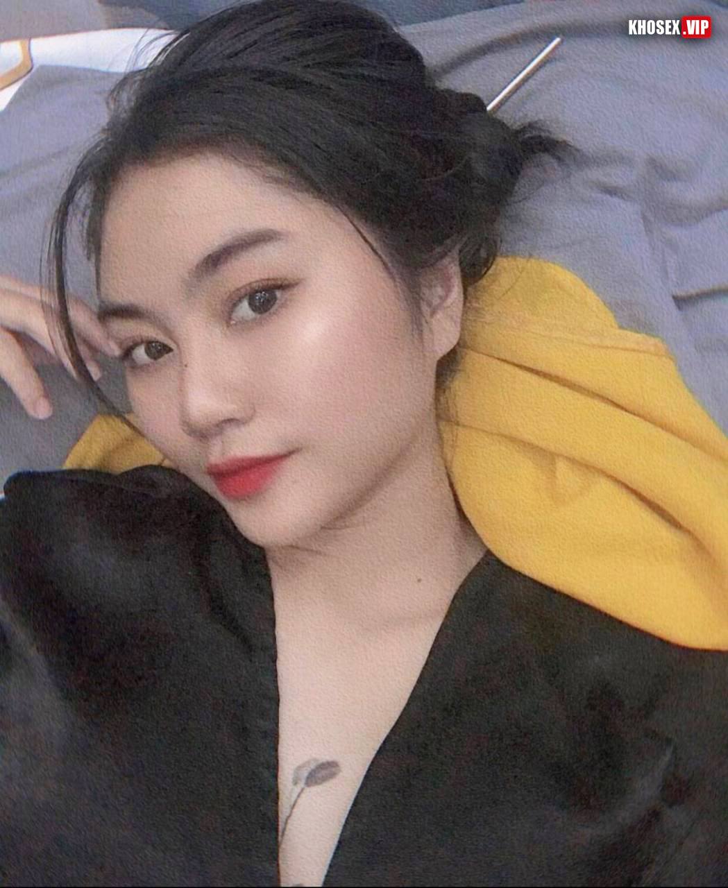 Chịch em mẫu ảnh vú to xinh ngon trong nhà nghỉ - Phần 2 31 Chịch em mẫu ảnh vú to xinh ngon trong nhà nghỉ - Phần 2 - Hình 12