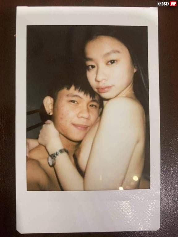 Dập em ghệ như máy khâu em sướng quá chỉ biết rên rỉ 4 Dập em ghệ như máy khâu em sướng quá chỉ biết rên rỉ - Hình 01