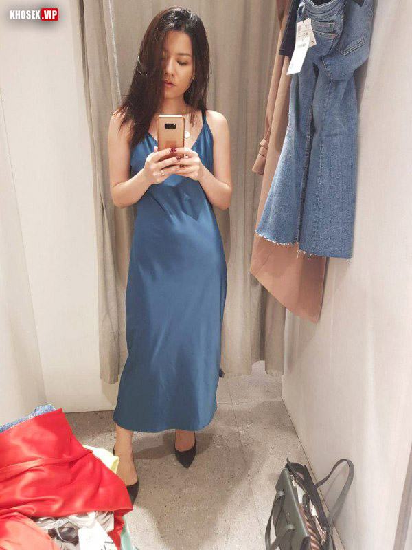 Dập xuyên quần áo dài vợ sướng rên rỉ - Hình 04