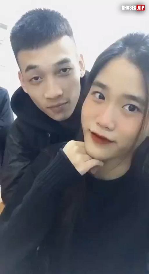 Địt em người yêu lồn múp mông trái tim sướng phê (Full Clip + Pic) - Hình 02