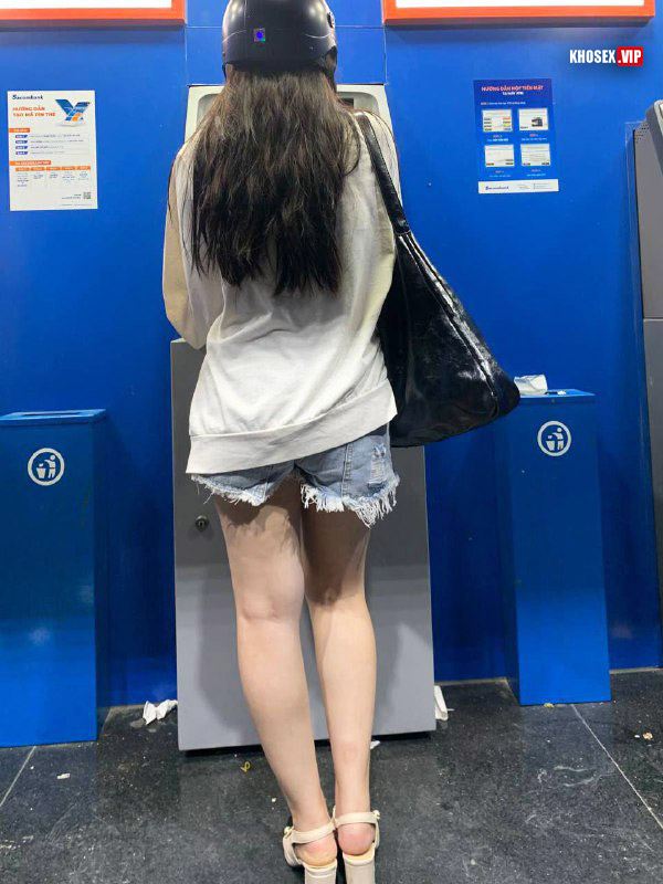 Em gái lớp 12 xinh dâm mặc lọt khe bú mút cực phê bị địt như 1 con đĩ - Phần 1 11 Em gái lớp 12 xinh dâm mặc lọt khe bú mút cực phê bị địt như 1 con đĩ - Phần 1 - Hình 04