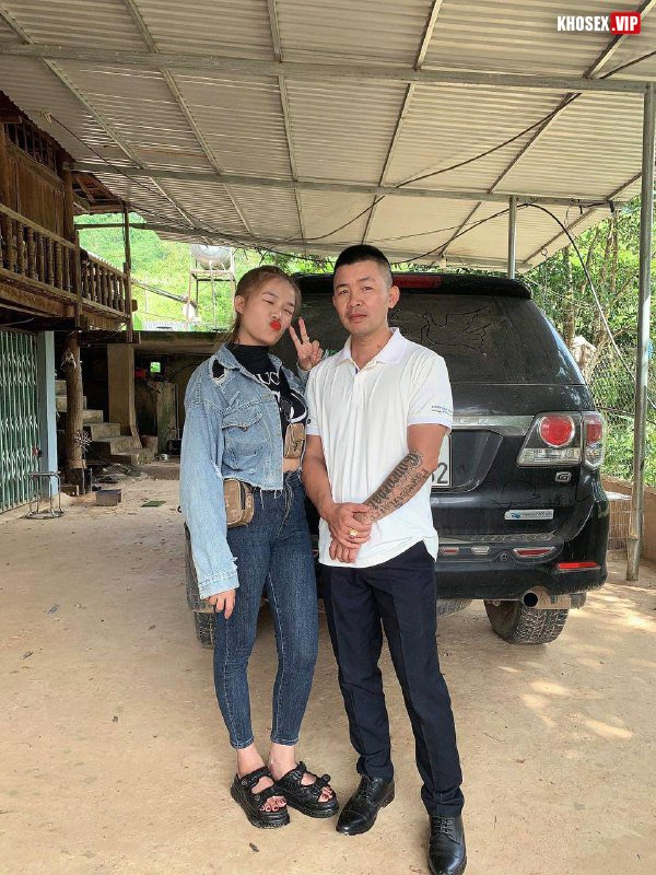 Lộ clip sex cặp vợ chồng vùng cao chịch vợ sướng rên la (Full Clip + Pic) - Hình 05