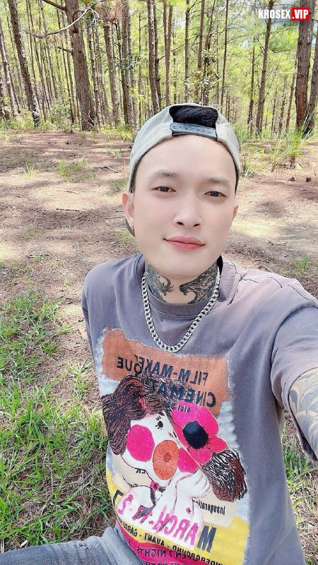 Thanh niên xăm mình đóng cặc vô lồn em ghệ sướng chảy nước - Hình 04