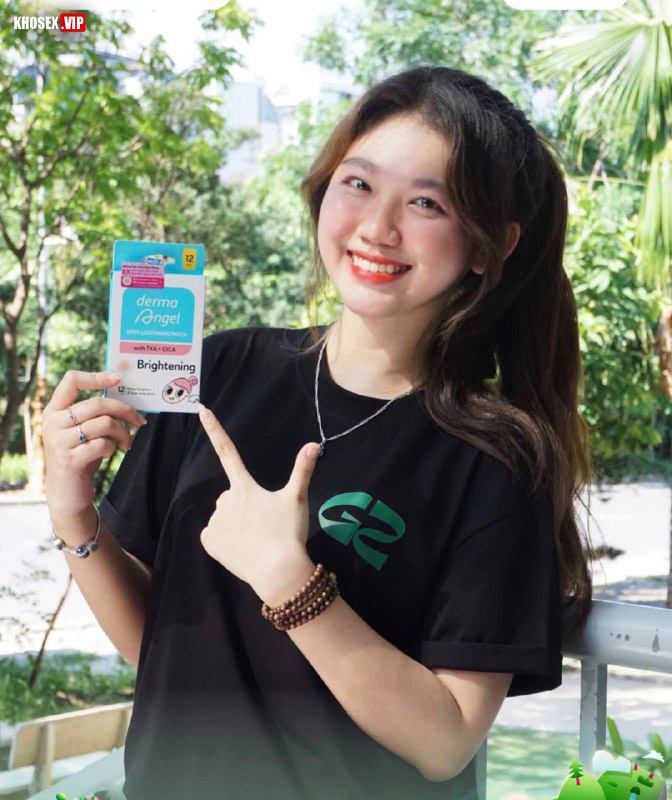 Clip sex Fiw2000k cặc to địt em ghệ Thanh Hoa 1m7 Siêu Nứng (Full Clip + Pic) - Hình 01