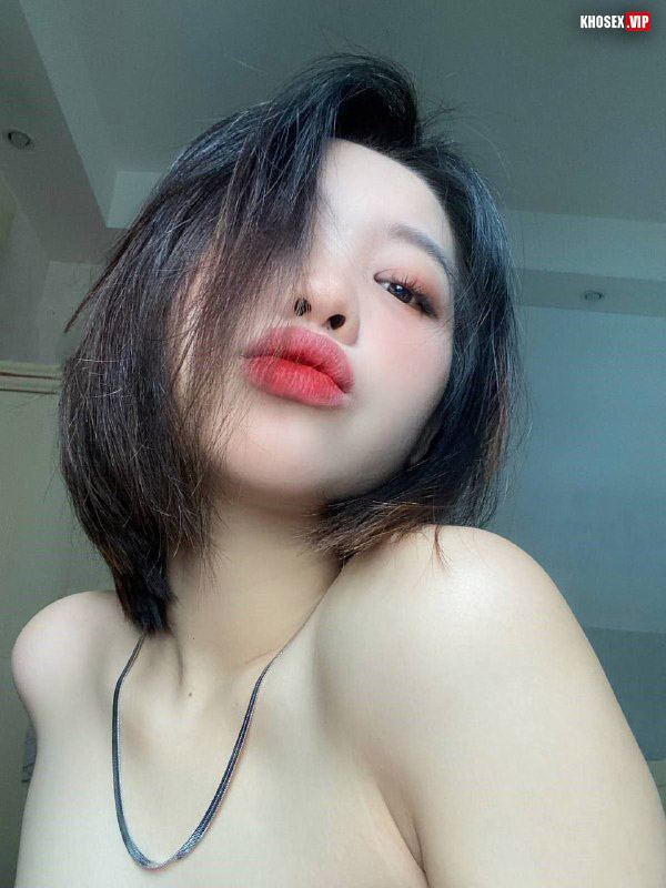 Vừa chịch vừa vỗ mông em người yêu cực ngon (Full Clip + Pic) - Hình 04